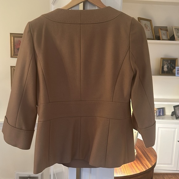 Classifies Entier Double-Breasted Suit Jacket, Camel color,Size M, Ladies - Picture 2 of 8